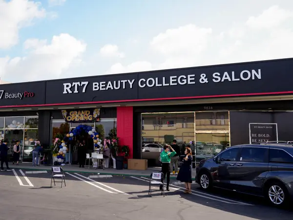 RT7 Beauty College in Garden Grove, California