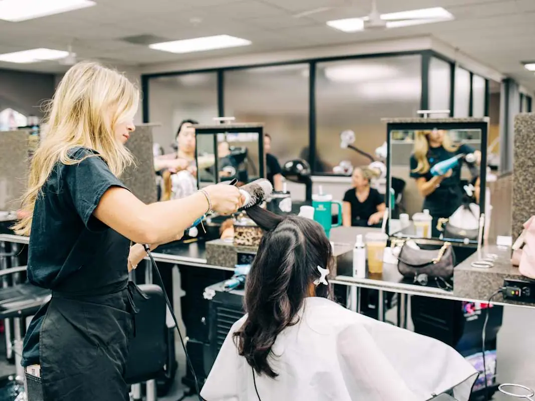 Simi Institute cosmetology students working in the training salon